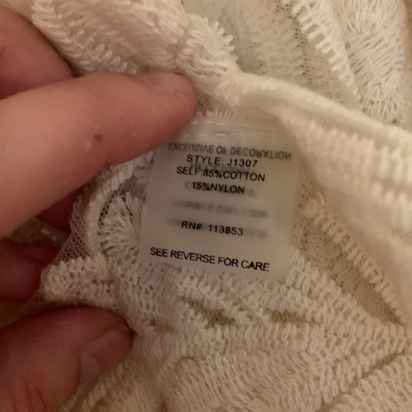 Sugar + Lips x Dillards Cream Lace Cardigan w/3/4 Bell Sleeve l Size: Medium NWT - Picture 7 of 7